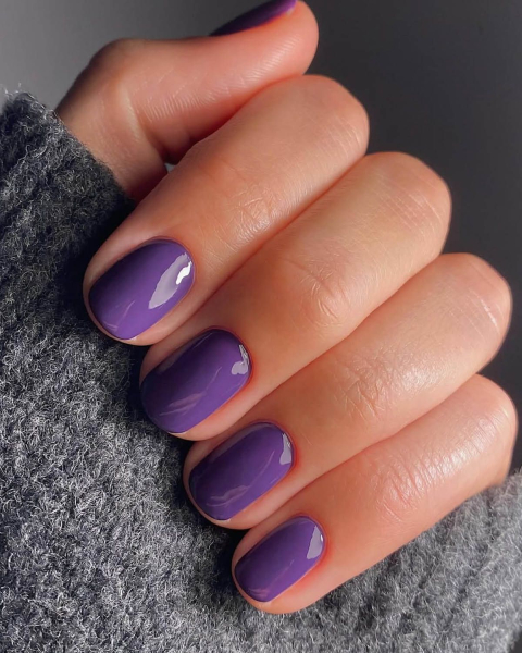 rich violet nails by matejanova a winter nail polish color trend 2025